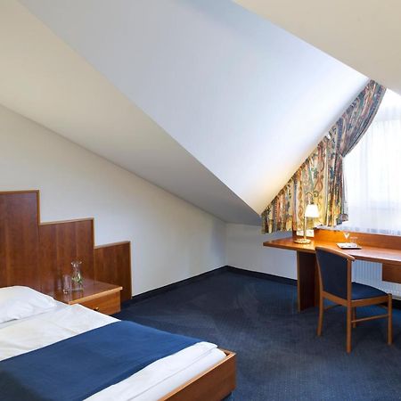Hotel Paradies Graz Quarto foto