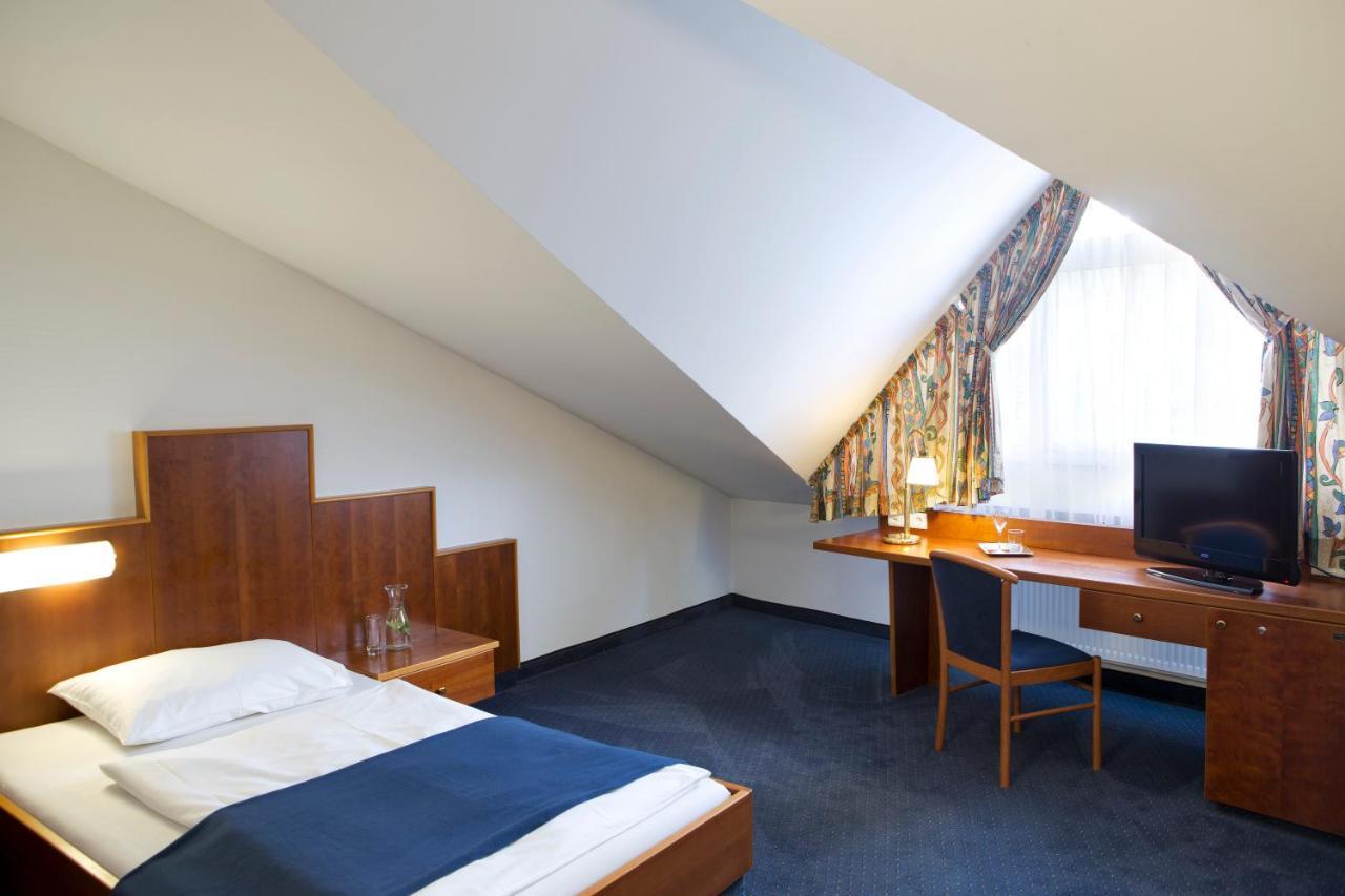 Hotel Paradies Graz Quarto foto